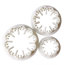 Load image into Gallery viewer, Bake & Decorate Plunger Cutters (33 PCS)